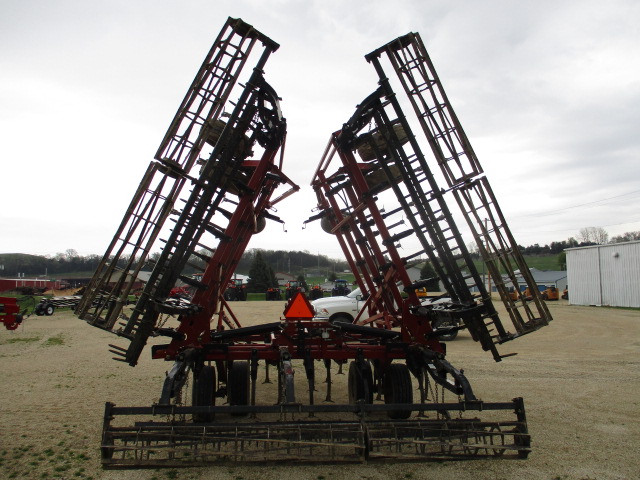 2017 Case IH Tigermate 255 Field Cultivator