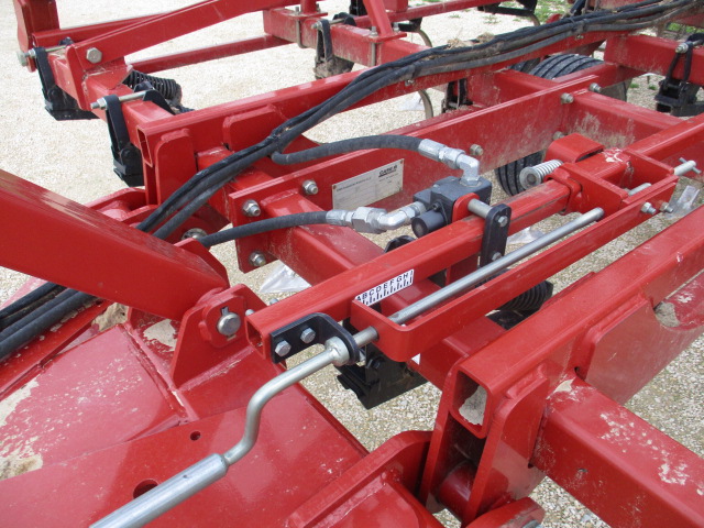 2017 Case IH Tigermate 255 Field Cultivator