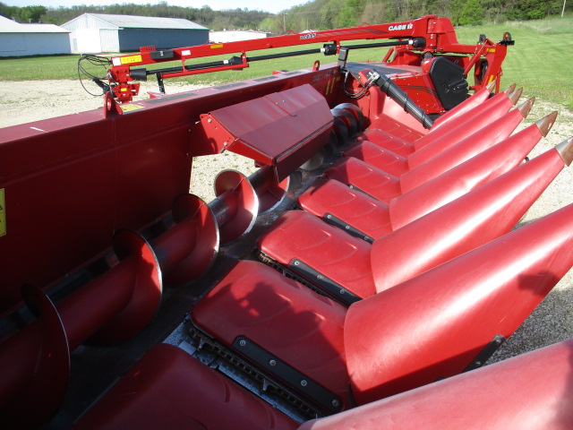 2023 Case IH 4408 -30 CORN HEAD Header Corn Head