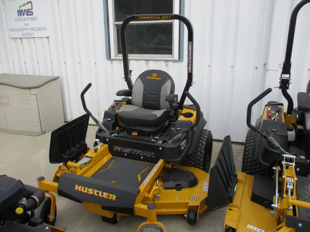 2024 Hustler Excel 941740 -HUSTLER FASTRAK -KAWASAKI FT730 (24HP) 60" Mower/Zero Turn