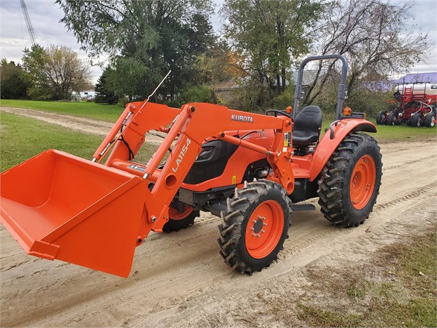 2019 Kubota M5660SUHD Tractor for sale in Waverly, IA | IronSearch