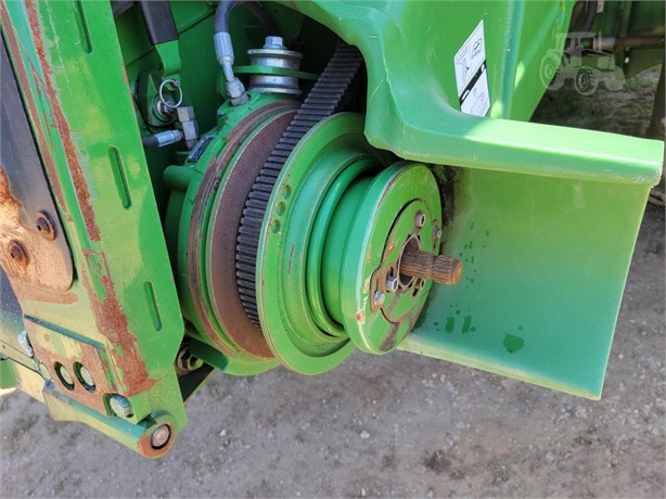 2013 John Deere S670 Combine