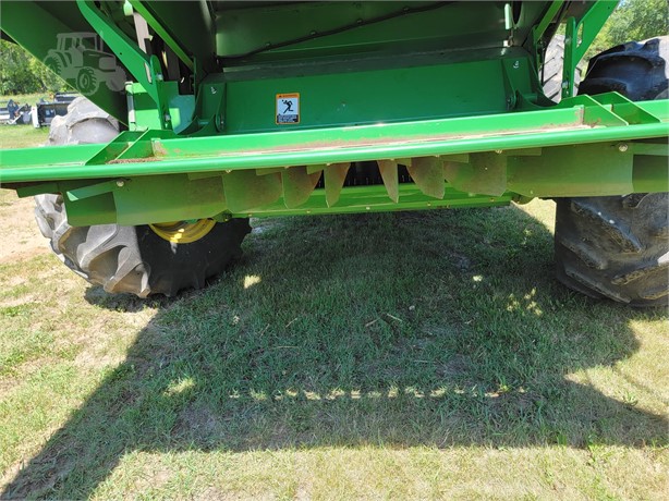 2013 John Deere S670 Combine