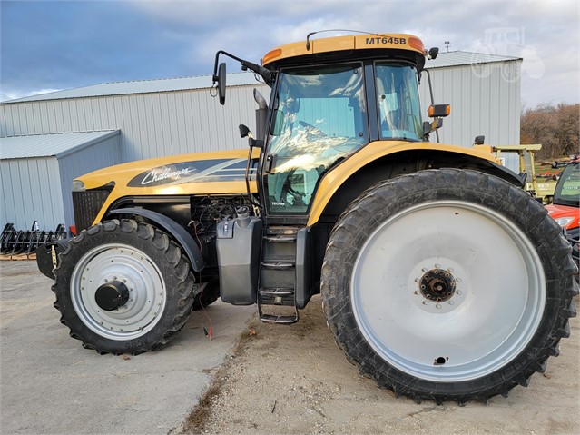 2005 Challenger MT645B Tractor