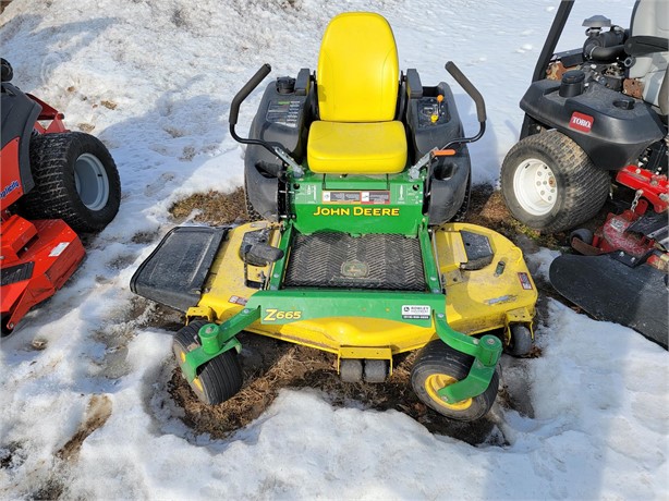 2013 John Deere Z665 Mower/Zero Turn