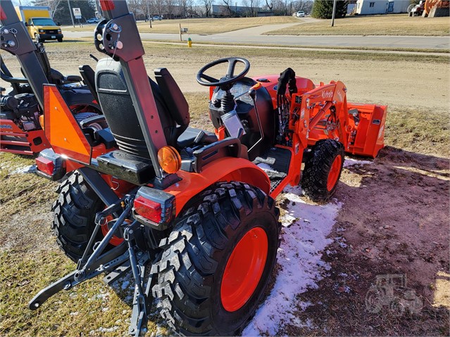 2022 Kubota B2301HSD-1 Tractor