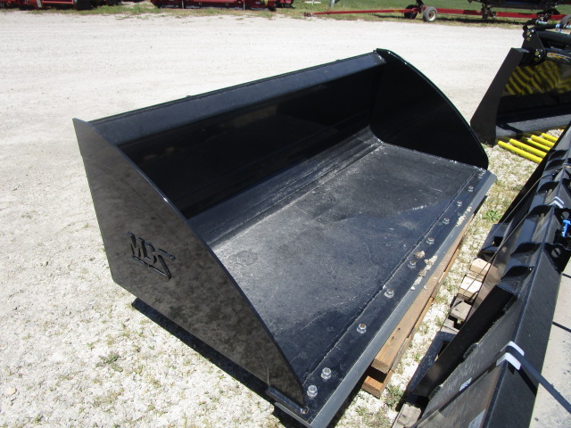 2022 MDS 5590C-84  84" Flat Bottom, 90 Degree Back Bucket w Bucket