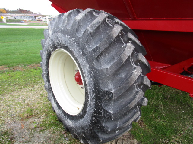 2023 Brent BRENT 678 GRAIN CART- 17" XL CORNER-AUGER Grain Cart