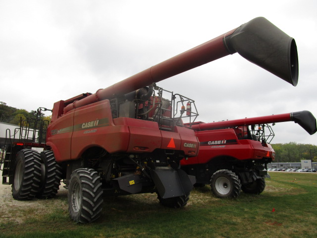 2013 Case IH 7230 Combine