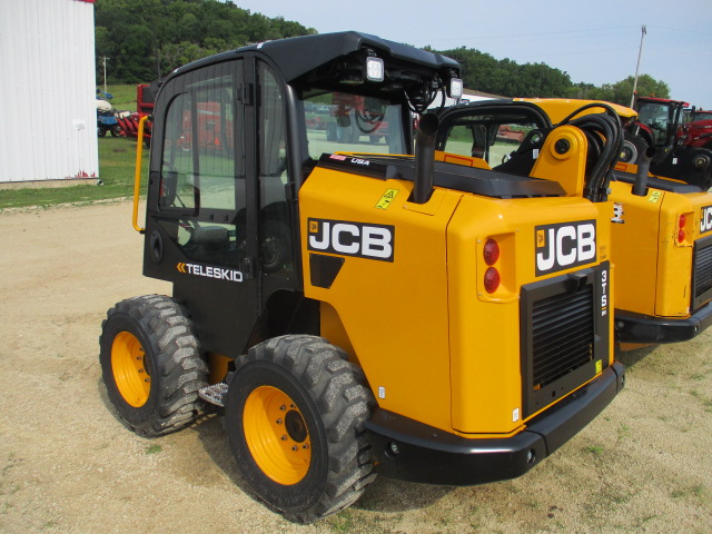 2024 JCB 3TS-8W Skid Steer Loader