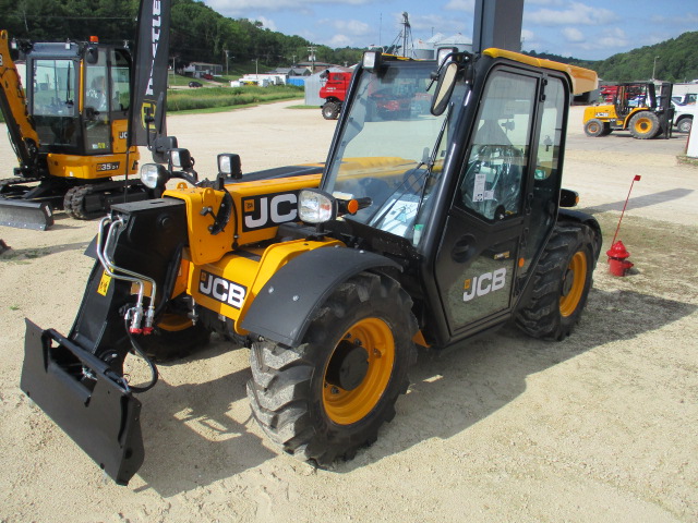 2024 JCB 525-60 AGRI PLUS TeleHandler