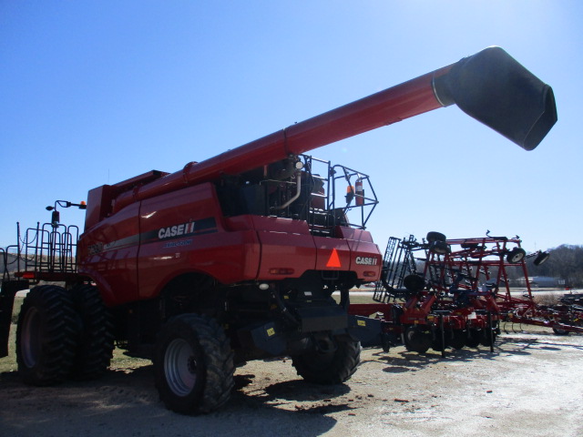 2012 Case IH 7230 Combine