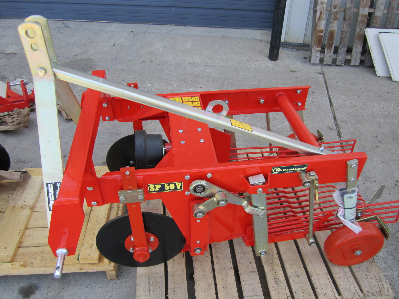 2024 Checchi & Magli SP100 Offset Potato Digger Potato Digger