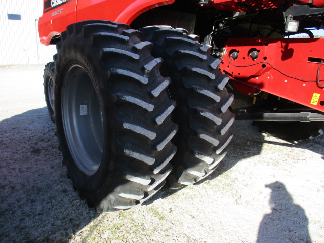 2012 Case IH AF 7230 COMBINE Combine