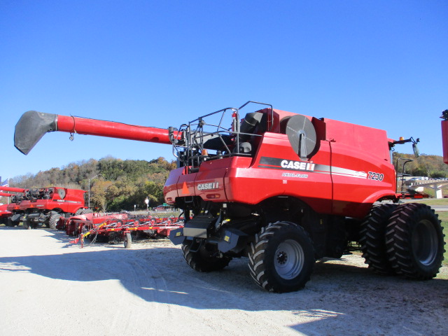 2012 Case IH AF 7230 COMBINE Combine