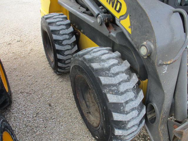 2019 New Holland L220-T4B Skid Steer Loader