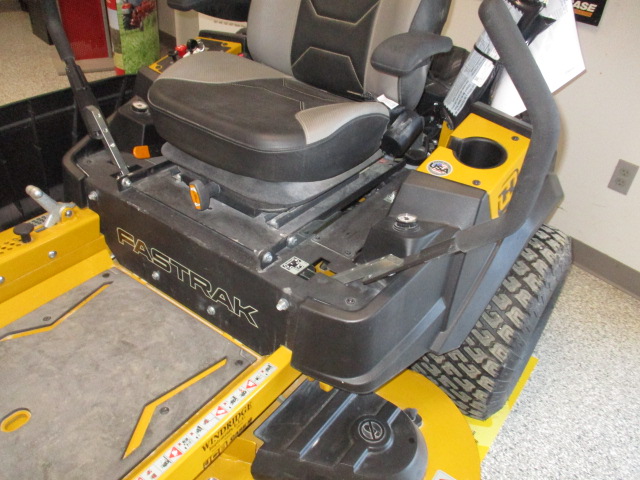 2024 Hustler Excel 941732 HUSTLER FASTRAK -KAWASAKI FT691 (22hp) 54" Mower/Zero Turn