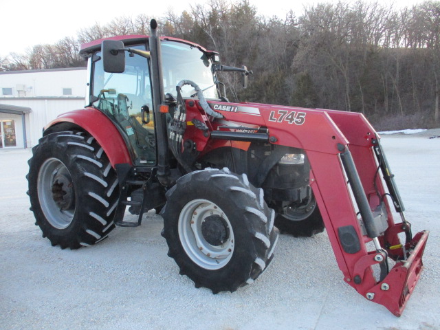 2013 Case IH Farmall 115U T4 Tractor