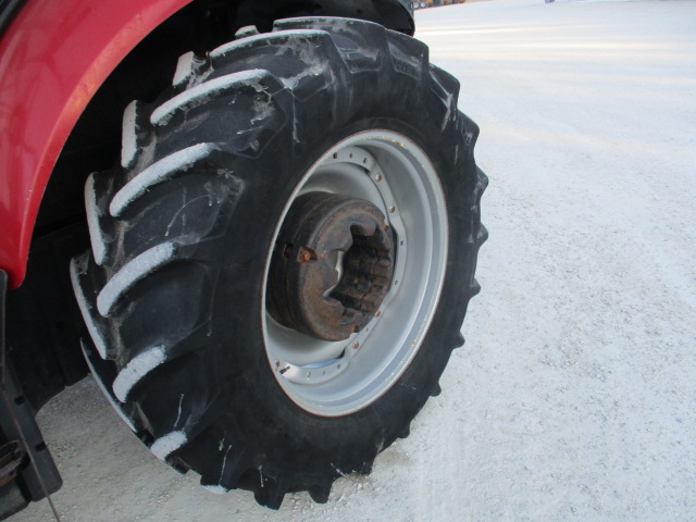 2013 Case IH Farmall 115U T4 Tractor