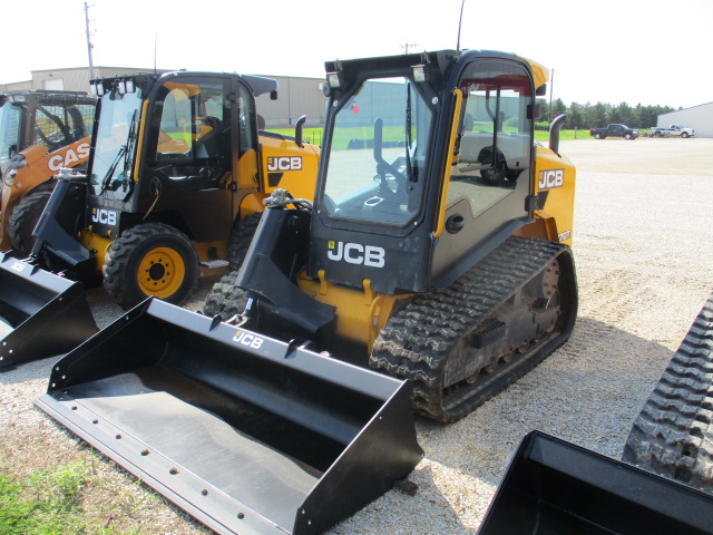 2018 JCB 270T Compact Track Loader