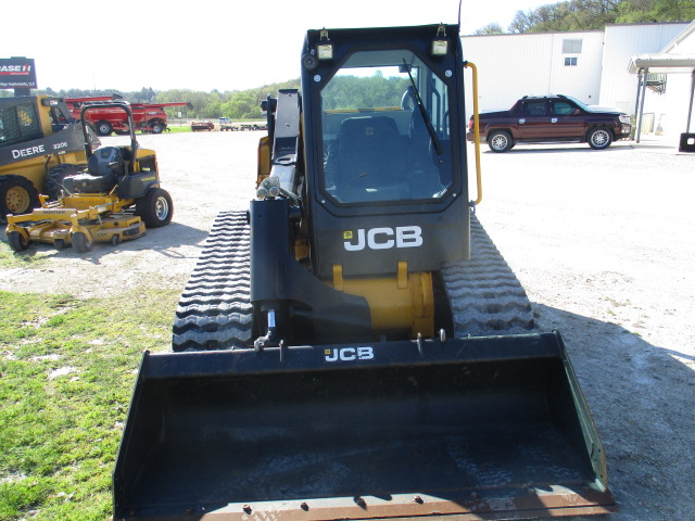 2018 JCB 270T Compact Track Loader