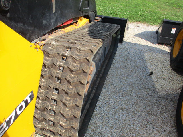 2018 JCB 270T Compact Track Loader