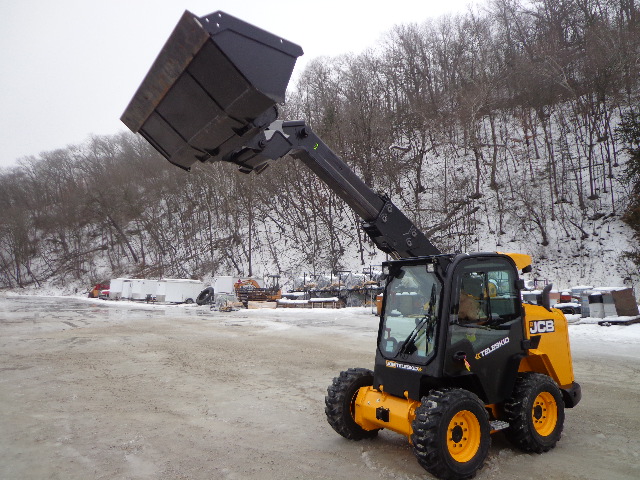 2025 JCB 3TS-8W Skid Steer Loader