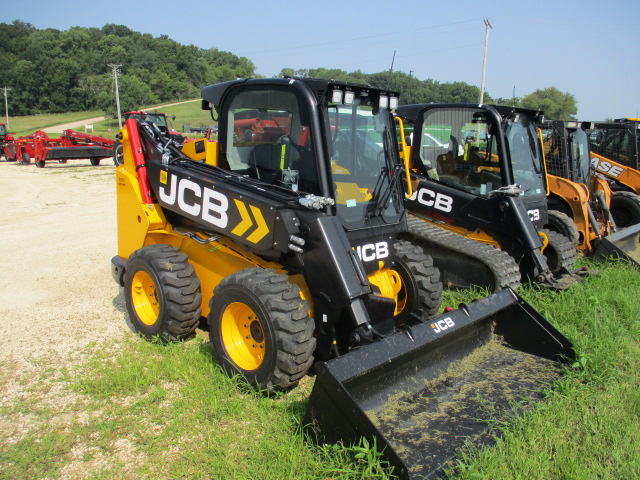 2025 JCB 3TS-8W Skid Steer Loader