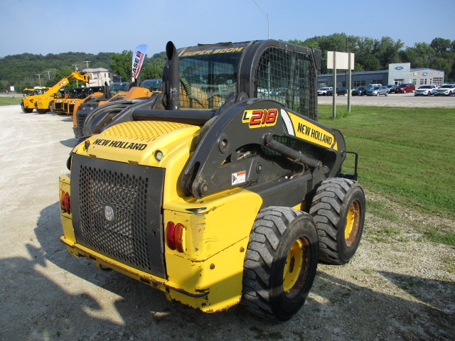 2011 New Holland L218 Skid Steer Loader
