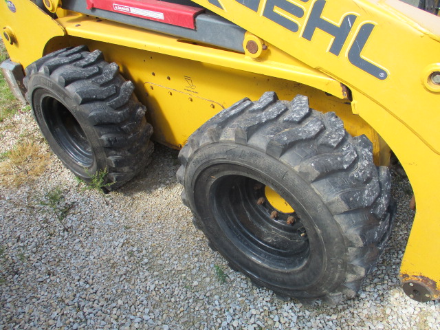 2012 Gehl V270 Skid Steer Loader