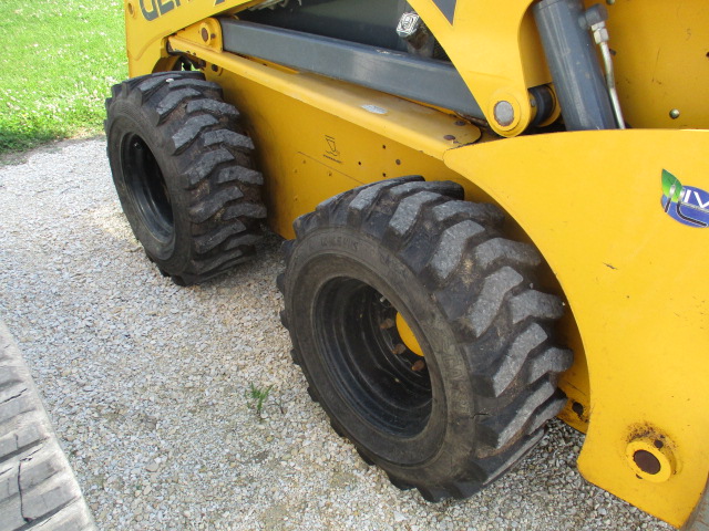2012 Gehl V270 Skid Steer Loader