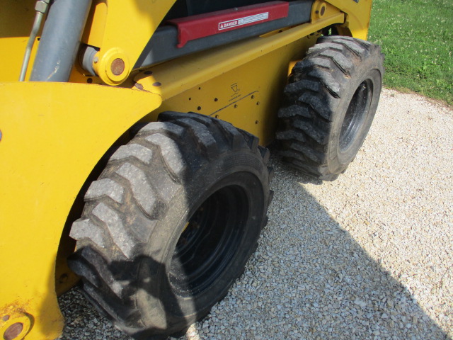 2012 Gehl V270 Skid Steer Loader