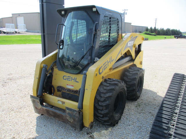 2012 Gehl V270 Skid Steer Loader