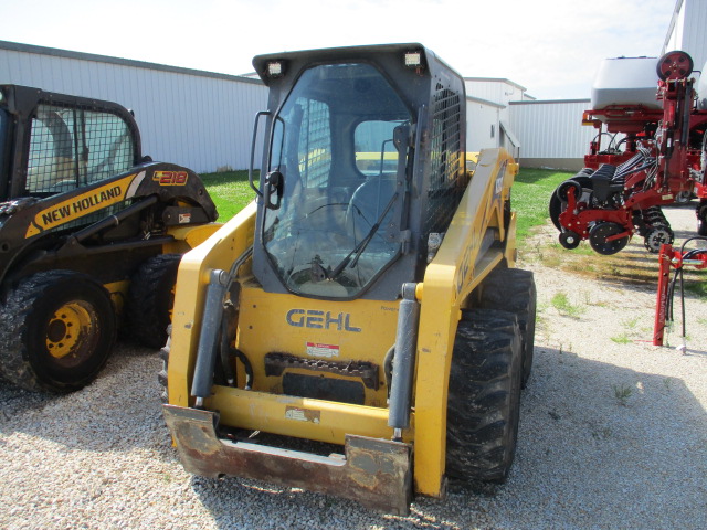 2012 Gehl V270 Skid Steer Loader