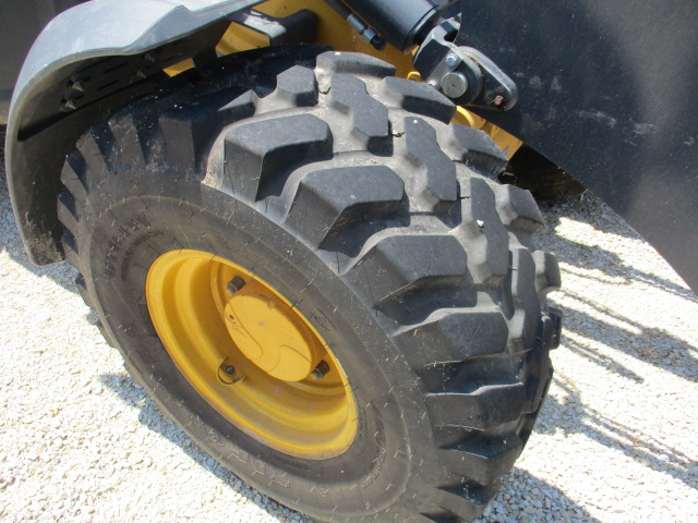 2024 John Deere 324P Wheel Loader