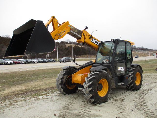 2017 JCB 541-70 Agri-Plus TeleHandler