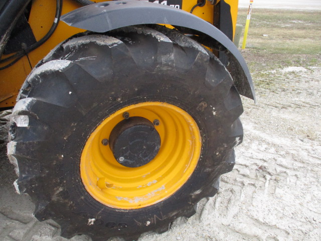 2017 JCB 541-70 Agri-Plus TeleHandler