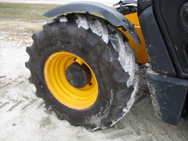 2017 JCB 541-70 Agri-Plus TeleHandler
