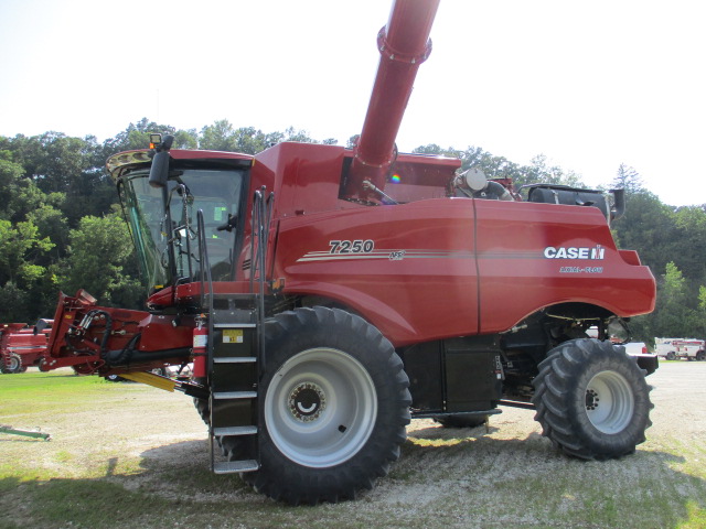 2020 Case IH 7250 Combine