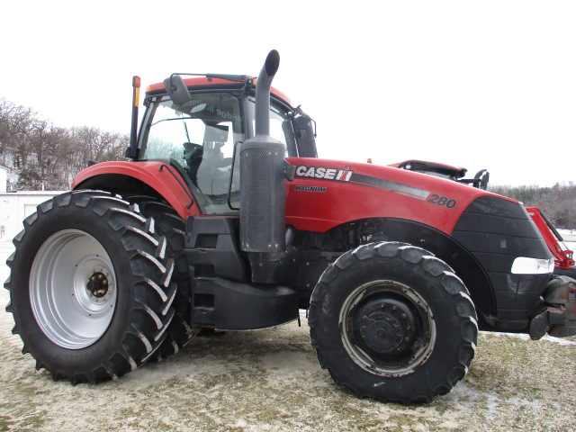2015 Case IH Magnum 280 Tractor