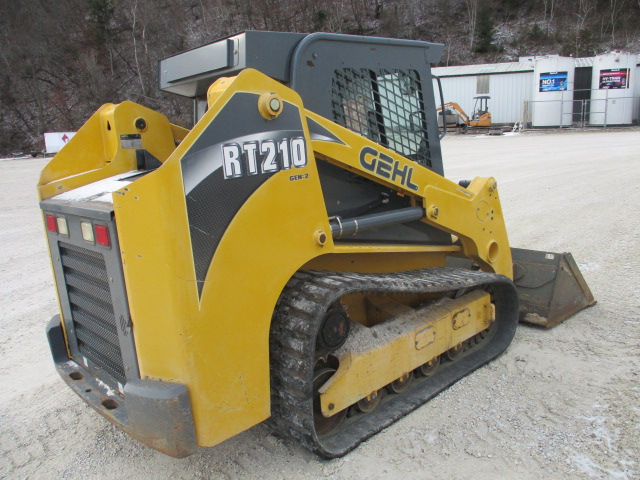 2013 Gehl RT210 Compact Track Loader