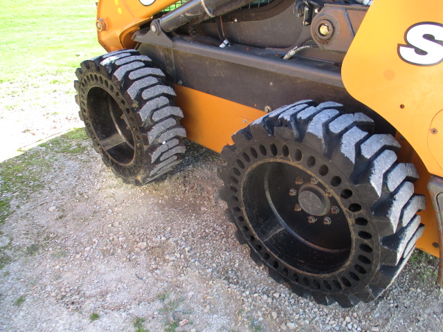 2017 Case SV340 Skid Steer Loader