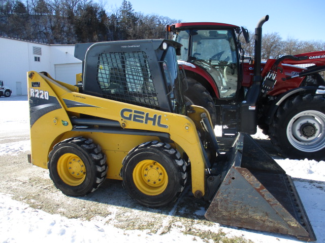 2015 Gehl R220 Skid Steer Loader