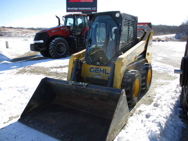 2015 Gehl R220 Skid Steer Loader