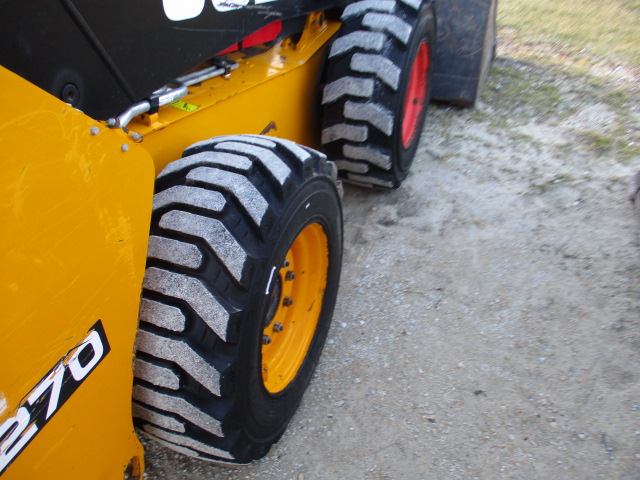 2023 JCB 270W Skid Steer Loader