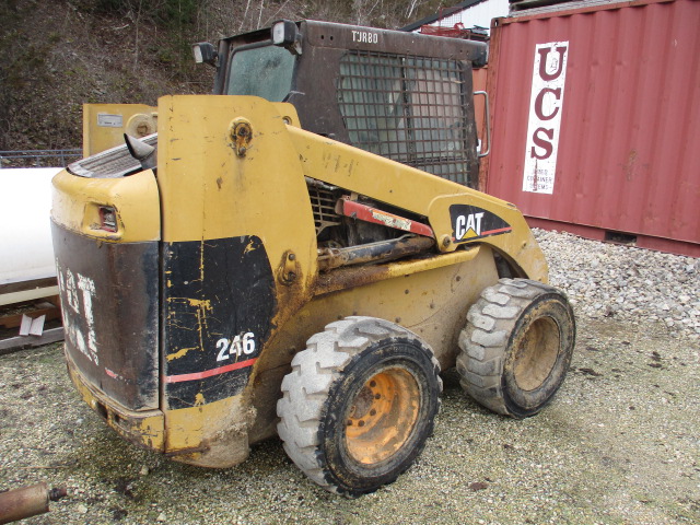2001 Caterpillar 246 Skid Steer Loader