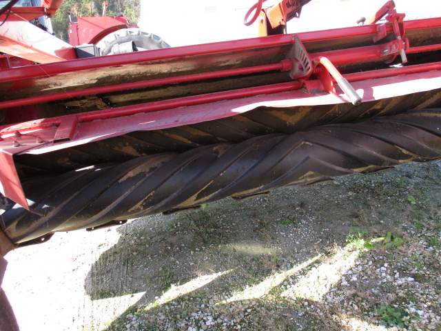 2012 New Holland H7230 Mower Conditioner/Disc