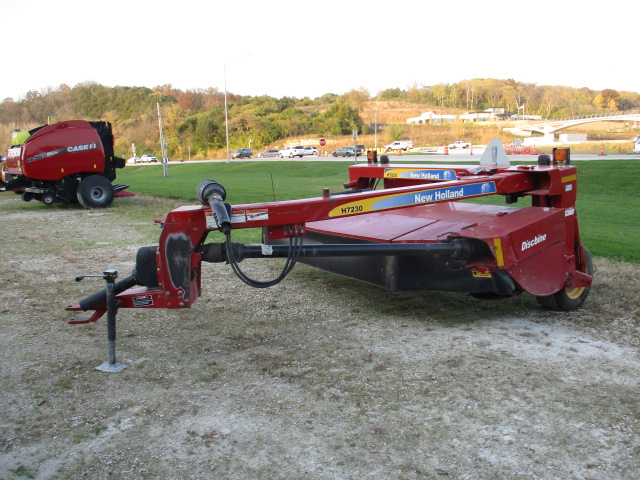 2012 New Holland H7230 Mower Conditioner/Disc
