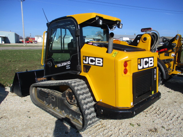 2018 JCB 3TS-8T Compact Track Loader