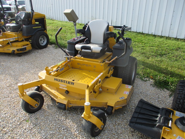 2014 Hustler Excel Super Z  936914 60" RD Mower/Zero Turn